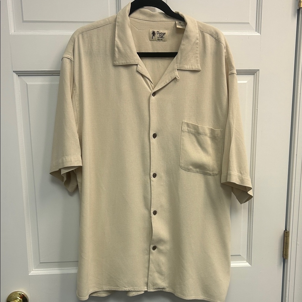 Vintage Silk Men’s Short Sleeve Button Down Shirt Size XXL